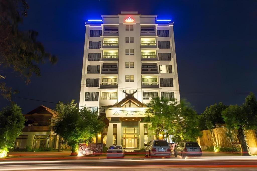 Yeak Loam Hotel Banlung Luaran gambar