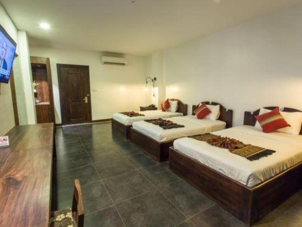 Yeak Loam Hotel Banlung Luaran gambar